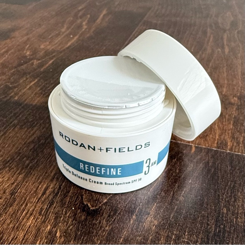Rodan + Fields Redefine Triple Defense Cream SPF30 - Picture 3 of 4
